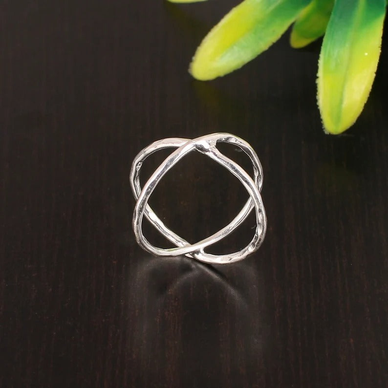 925 Sterling Silver Criss Cross Ring