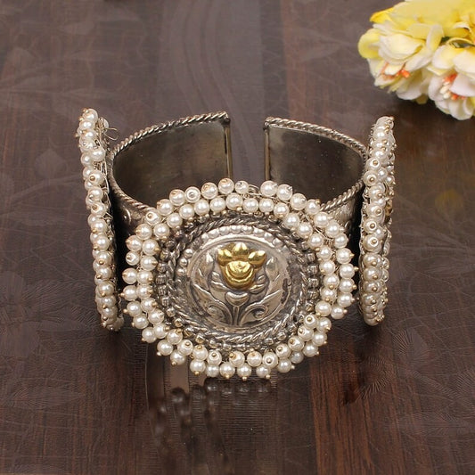 Handcrafted Pearl Large Bracelet