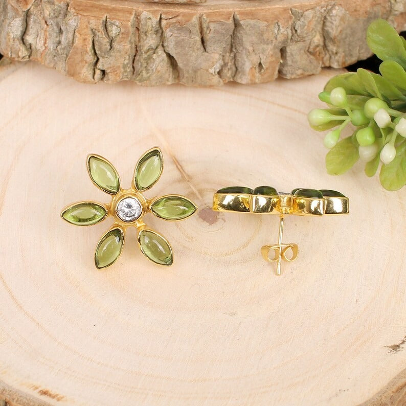 Green Peridot Hydro Stud Earring