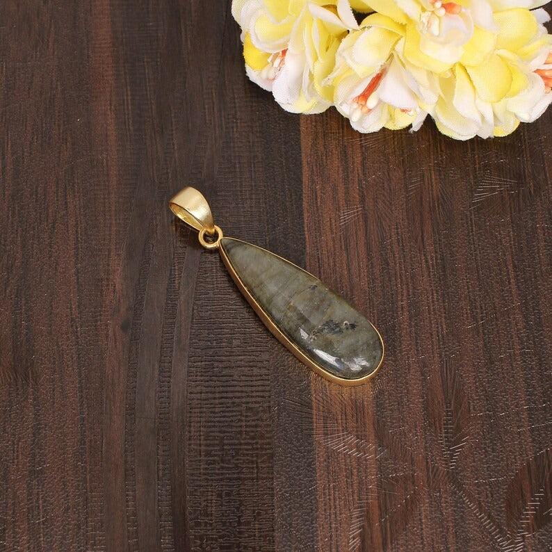 Labradorite Long Pear Pendant