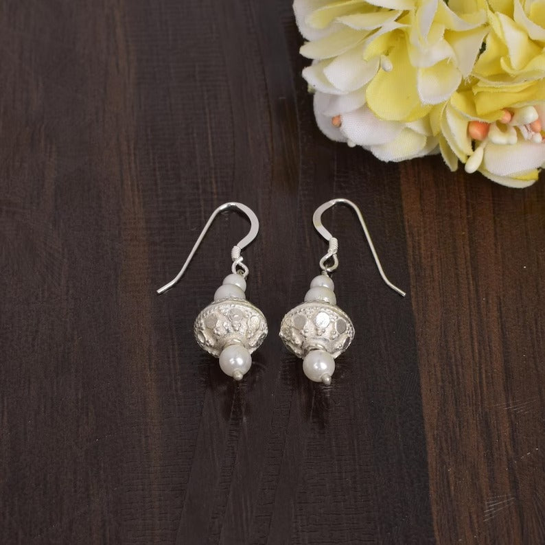 92.5 Sterling Silver Pearl Designer Earrings