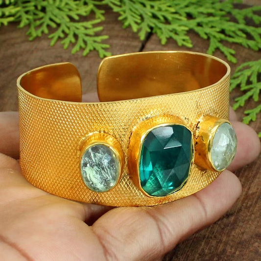 Apatite Hydro & Aqua Crackle Glass Cuff