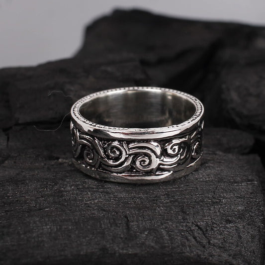 92.5 Sterling Silver Oxidised Thumb Ring