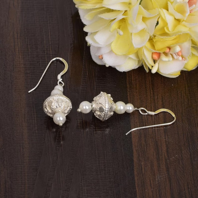 92.5 Sterling Silver Pearl Designer Earrings