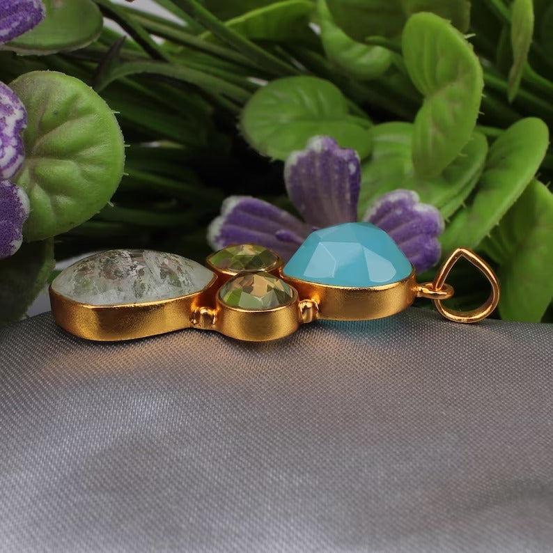 Aqua Chalcedony & Aqua Crackle Brass Gold Plated Pendant