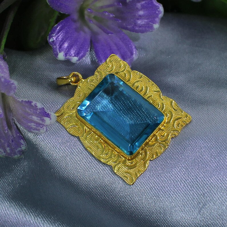 Blue Topaz Gemstone Pendant