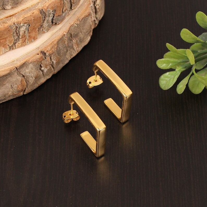 925 Sterling Silver Gold Plated Stud Earring