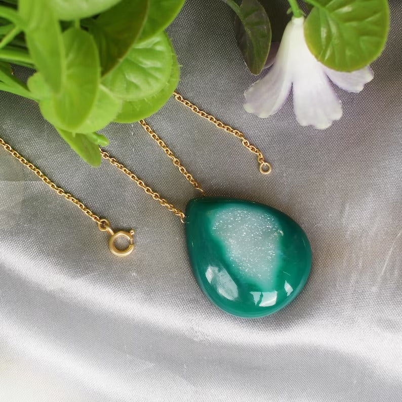 92.5 Sterling Silver Green Druzy Gemstone Necklace