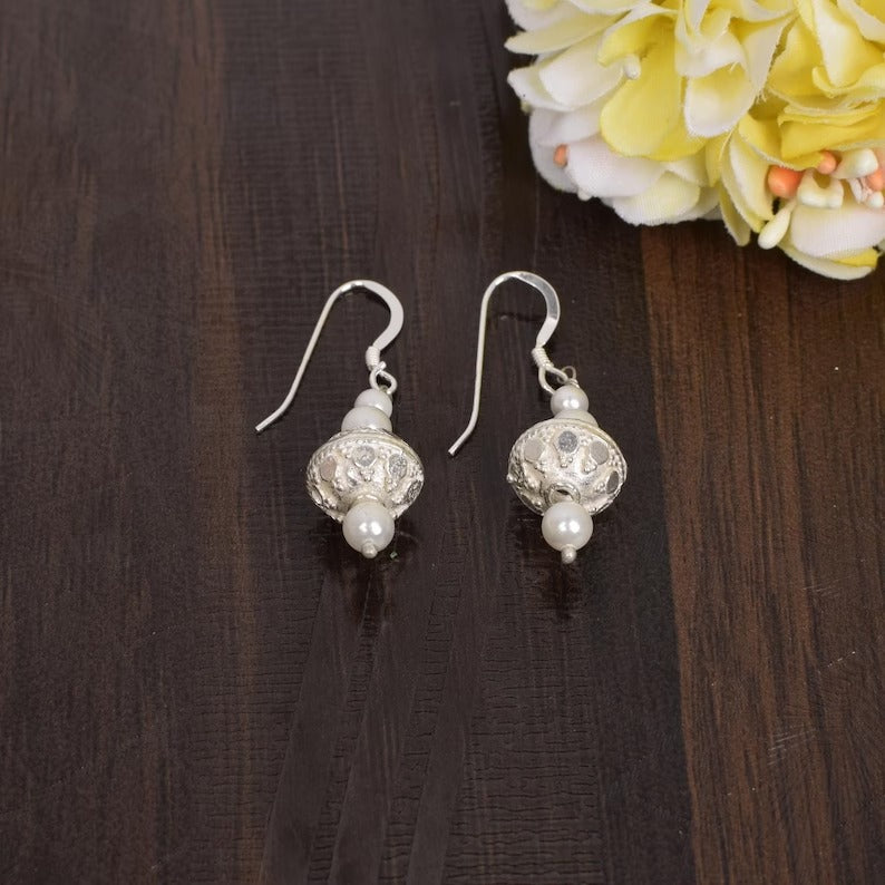 92.5 Sterling Silver Pearl Designer Earrings