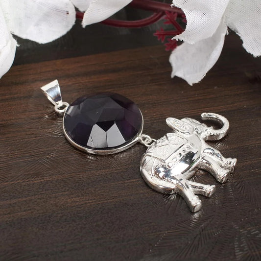 Natural Gemstone Black Onyx Designer Silver Plated Pendant