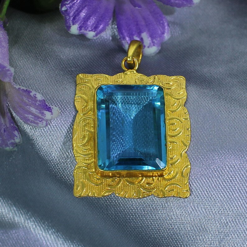 Blue Topaz Gemstone Pendant