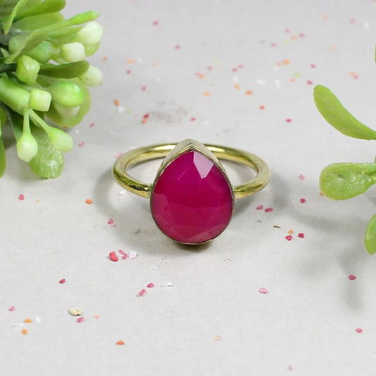 925 Sterling Silver Fuchsia Chalcedony Gemstone Ring