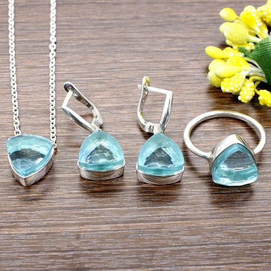 92.5 Sterling Silver Sky Blue Topaz Hydro Jewelry Set